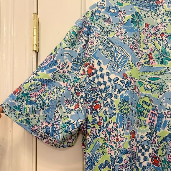 Lilly Pulitzer Charleston Themed Golf Polo Size L Performance stretch Fabric - Picture 6 of 8